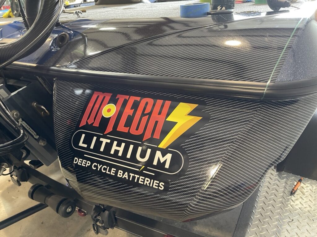 M-TECH Lithium graphic on the curved rear panel of the Skeeter